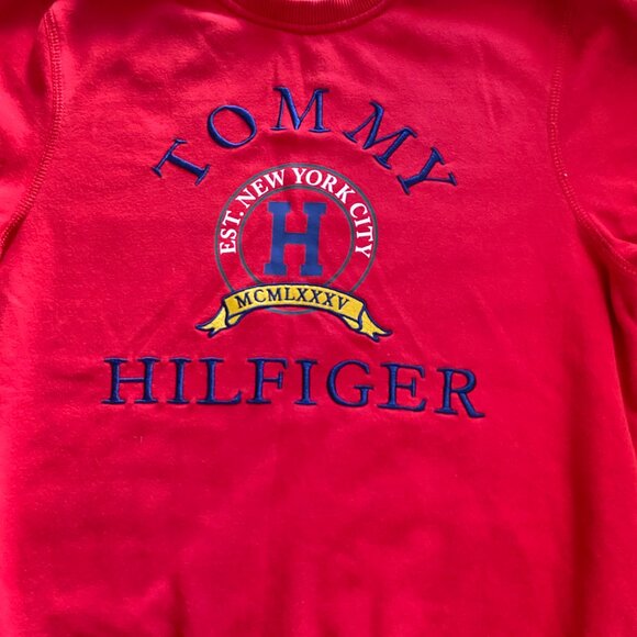 Brand New Tommy Hilfiger Red Sweater with Embroidered Logo - Picture 2 of 14
